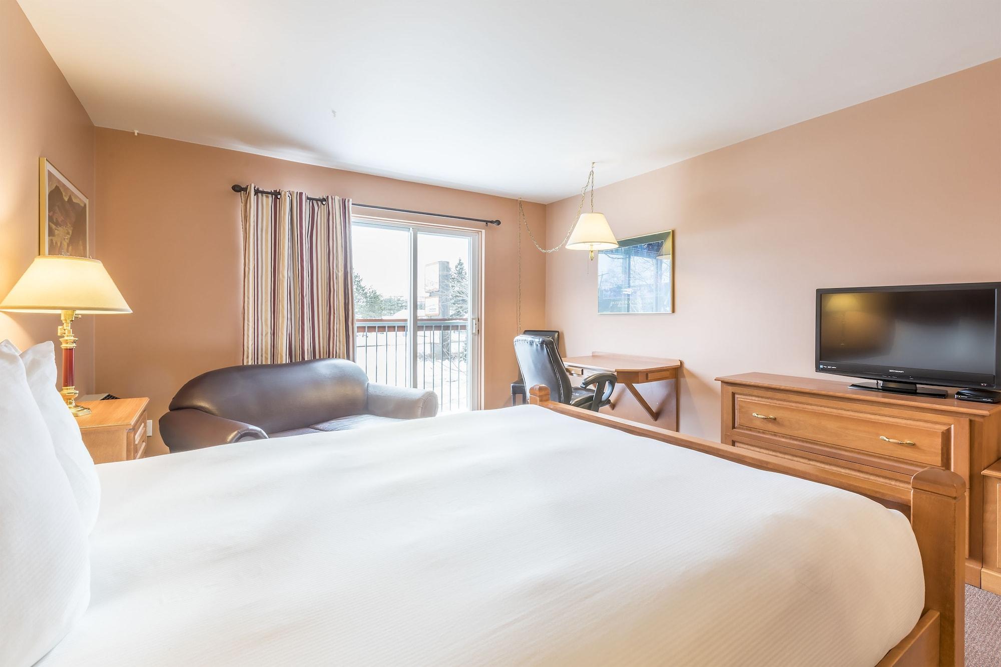 Hotel Baie Saint Paul ภายนอก รูปภาพ