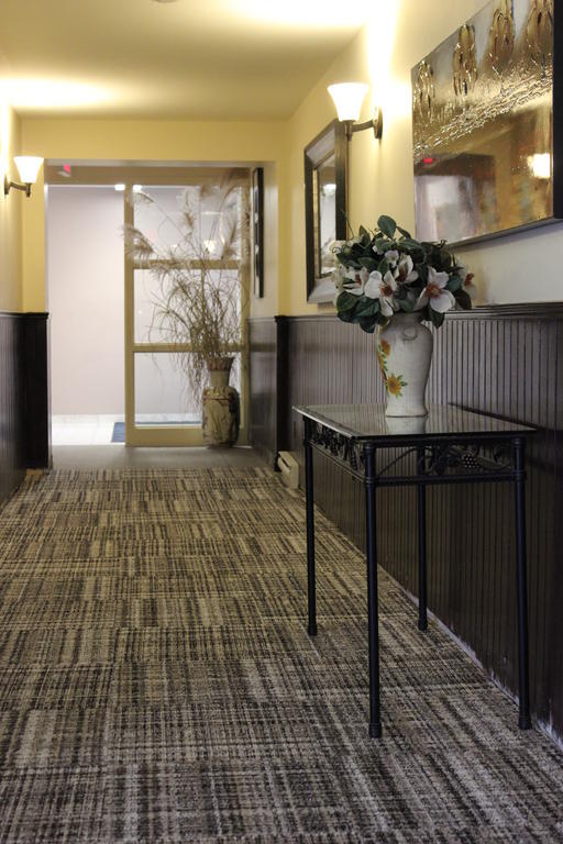 Hotel Baie Saint Paul ภายนอก รูปภาพ